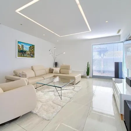 Luxury With A Swimming Pool Krk - 23992 Willa *