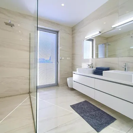 Villa Luxury With A Swimming Pool Krk - 23992 Krk Town