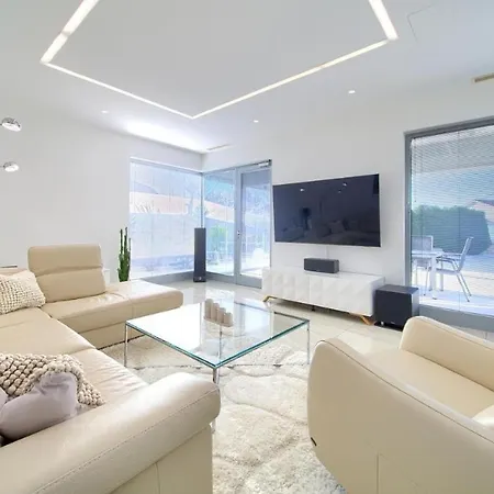 Villa Luxury With A Swimming Pool Krk - 23992