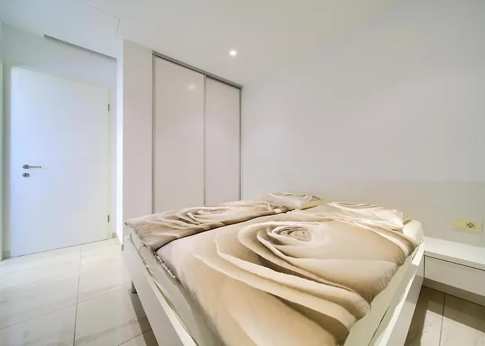 别墅 Luxury With A Swimming Pool Krk - 23992 克尔克