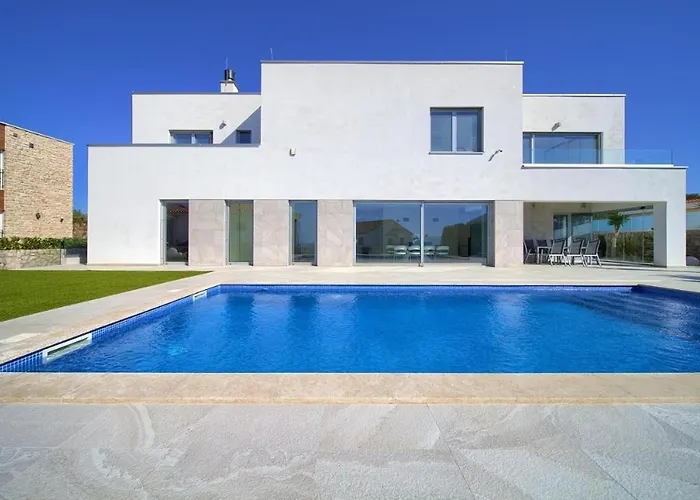 Luxury With A Swimming Pool Krk - 23992 *