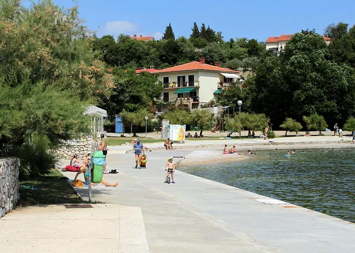 Luxury With A Swimming Pool Krk - 23992 * 克尔克